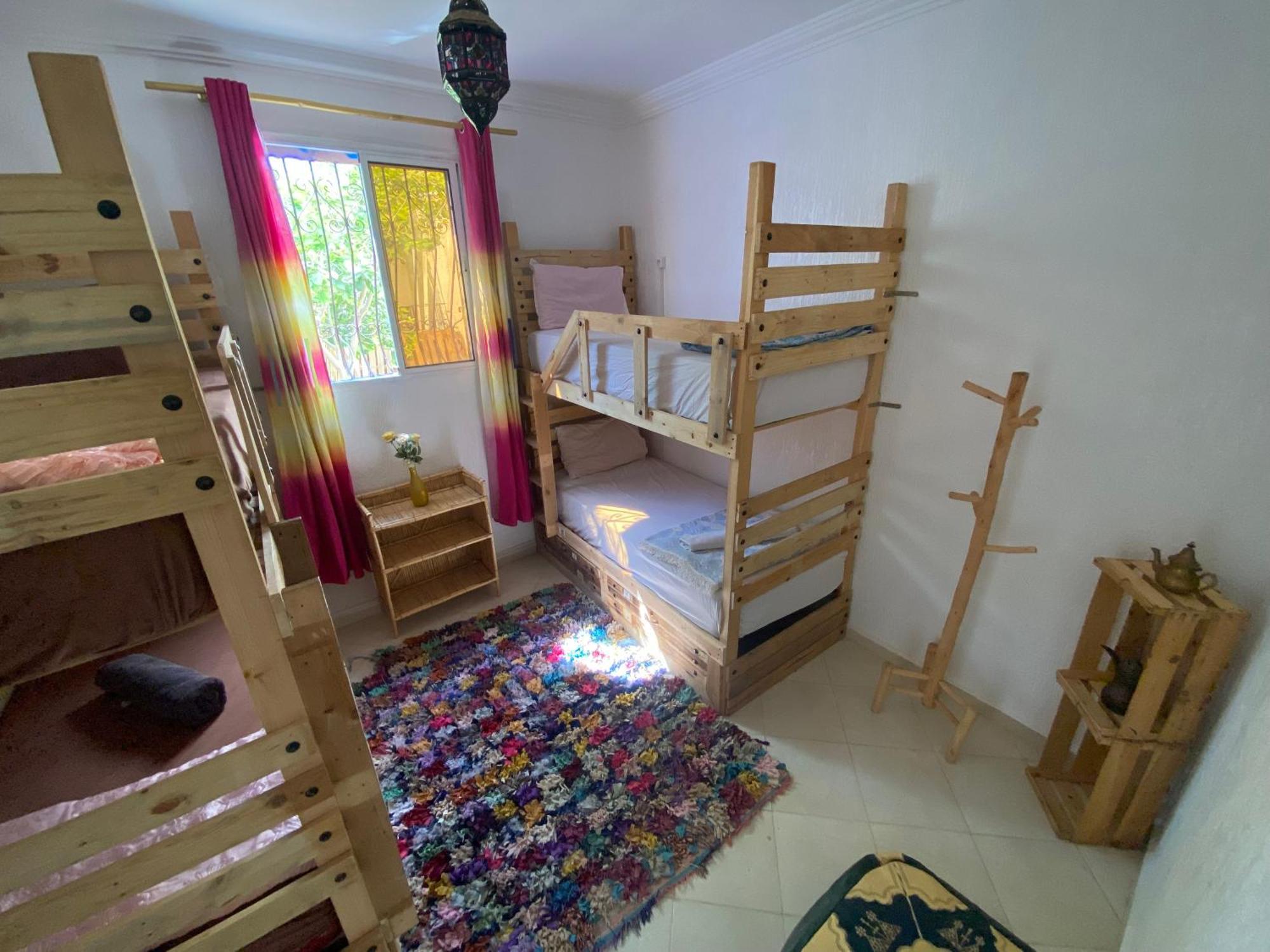 Готель Red Carpet Surf Camp Sea, Mountain & Garden Escape Tamraght Екстер'єр фото