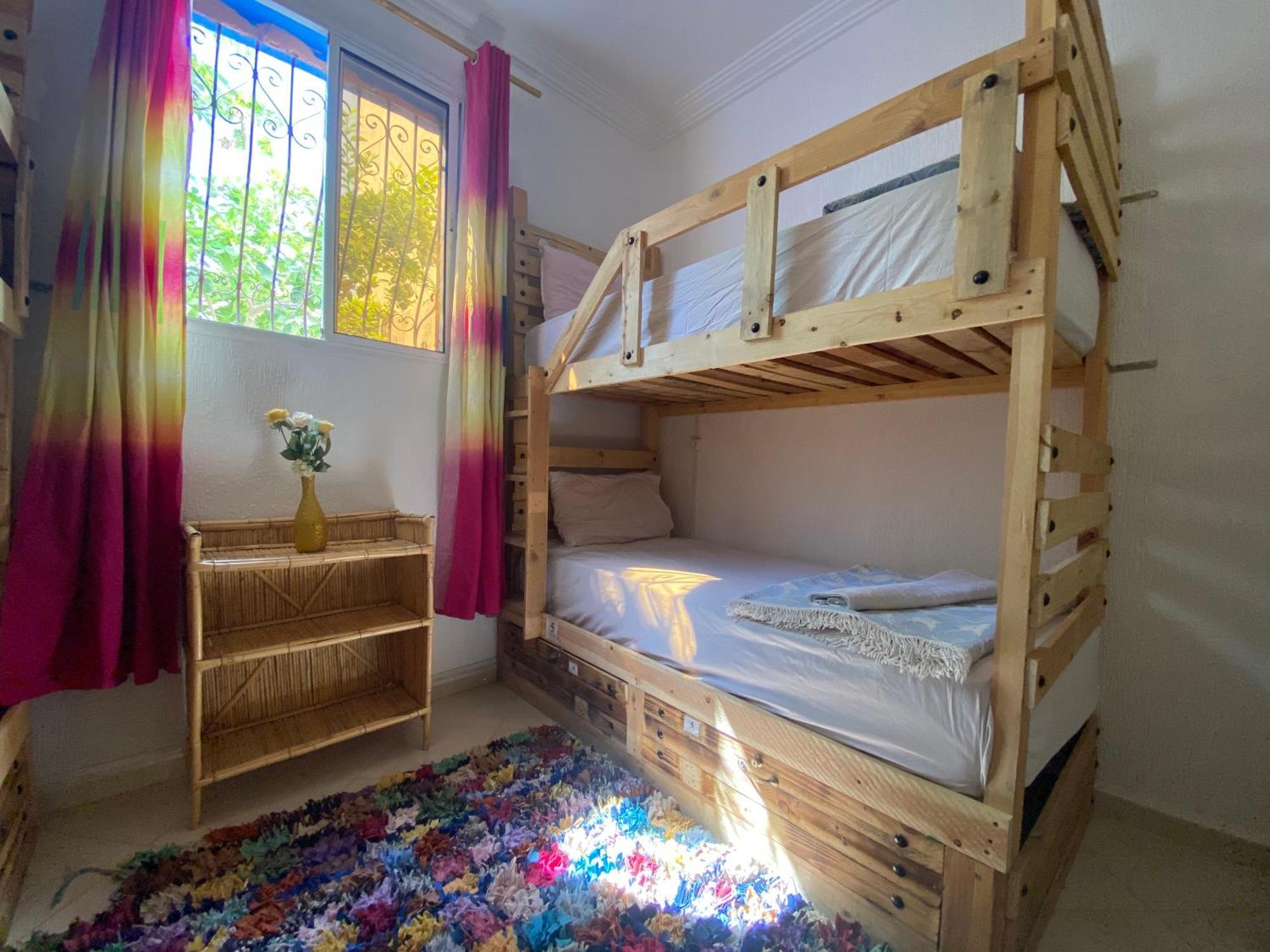 Готель Red Carpet Surf Camp Sea, Mountain & Garden Escape Tamraght Екстер'єр фото